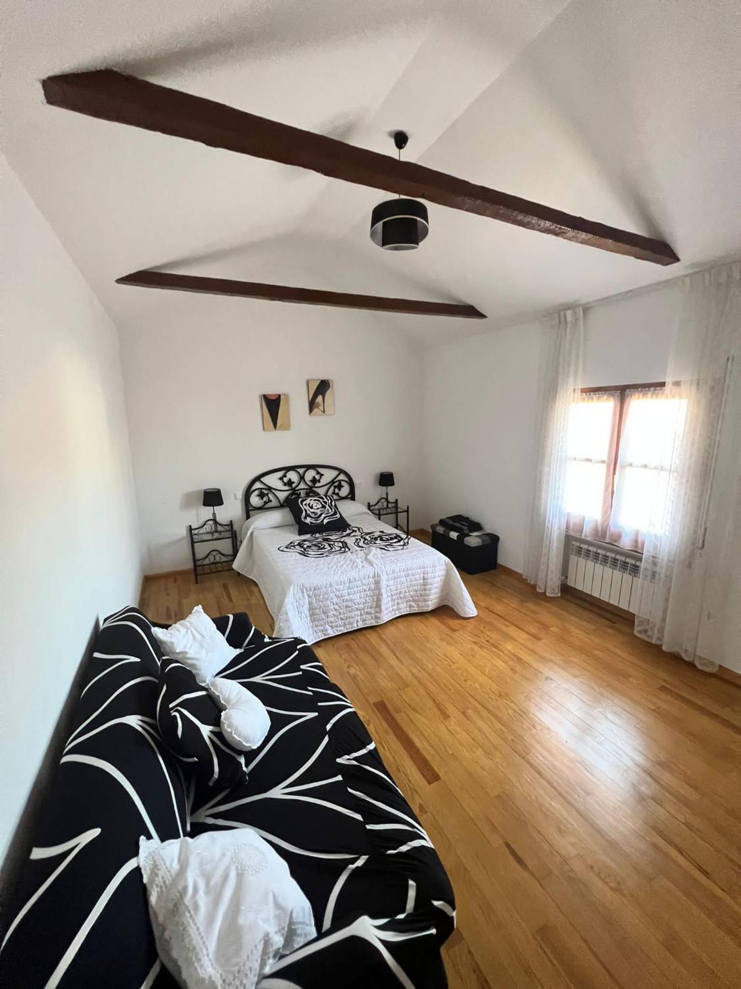 Casa Rural Casa Maria Camunas Екстер'єр фото